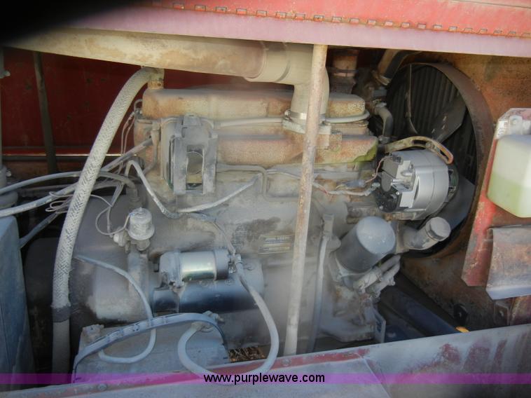 image for item D4752 1986 Sullivan air compressor