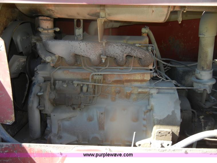 image for item D4752 1986 Sullivan air compressor