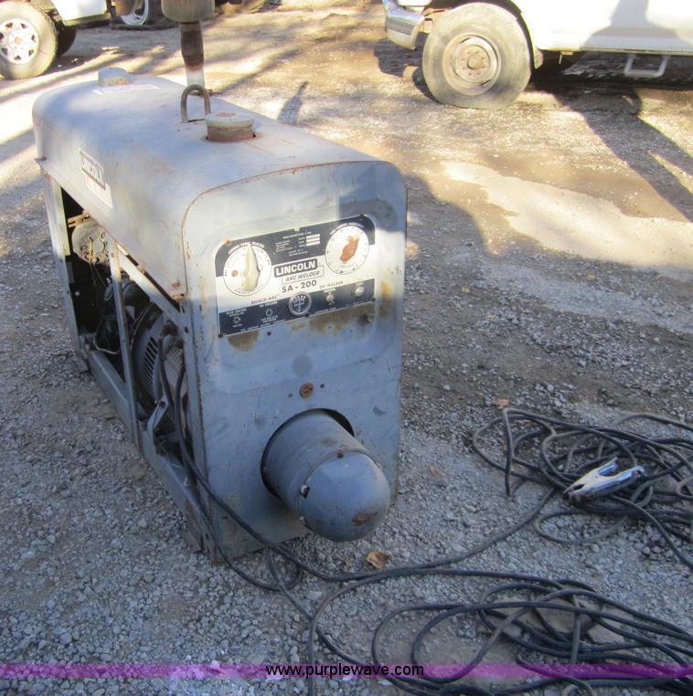 image for item D5726 Lincoln SD-200 arc welder