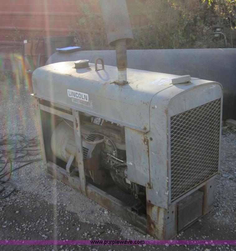 image for item D5726 Lincoln SD-200 arc welder