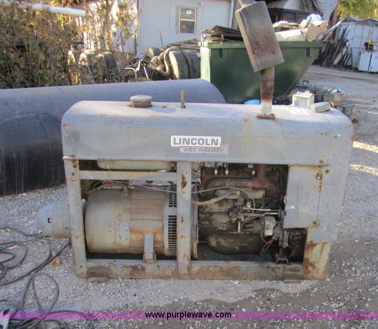 image for item D5726 Lincoln SD-200 arc welder