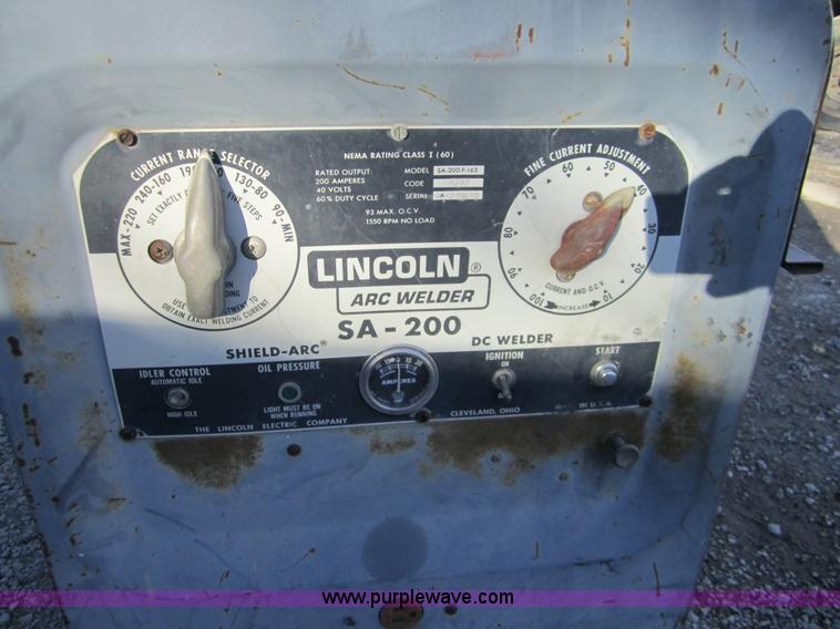 image for item D5726 Lincoln SD-200 arc welder