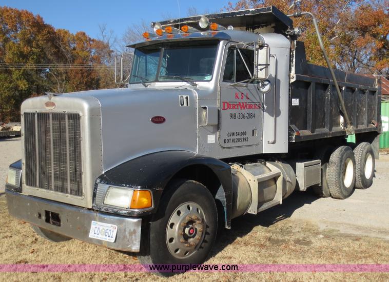 image for item D5732 1994 Perterbilt 375 dump truck