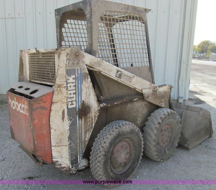 image for item E3544 1978 Clark Bobcat 722 skid steer
