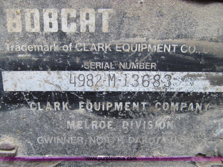 image for item E3544 1978 Clark Bobcat 722 skid steer