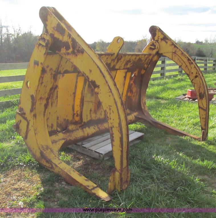 image for item E3549 Caterpillar wheel loader grapple attachment