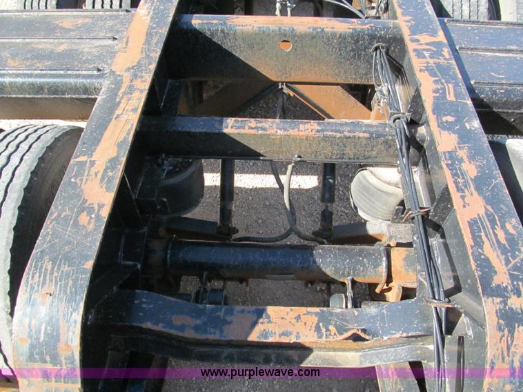 image for item E5686 1994 Katyn 50' triple axle lowboy trailer