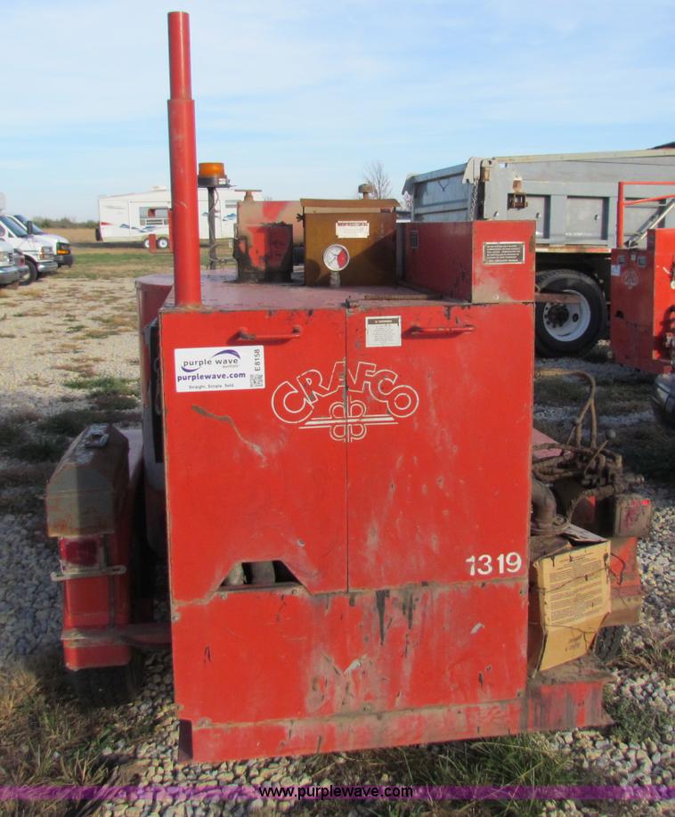 image for item E8158 1997 Craft Co E-Z Pour 200D crack seal machine