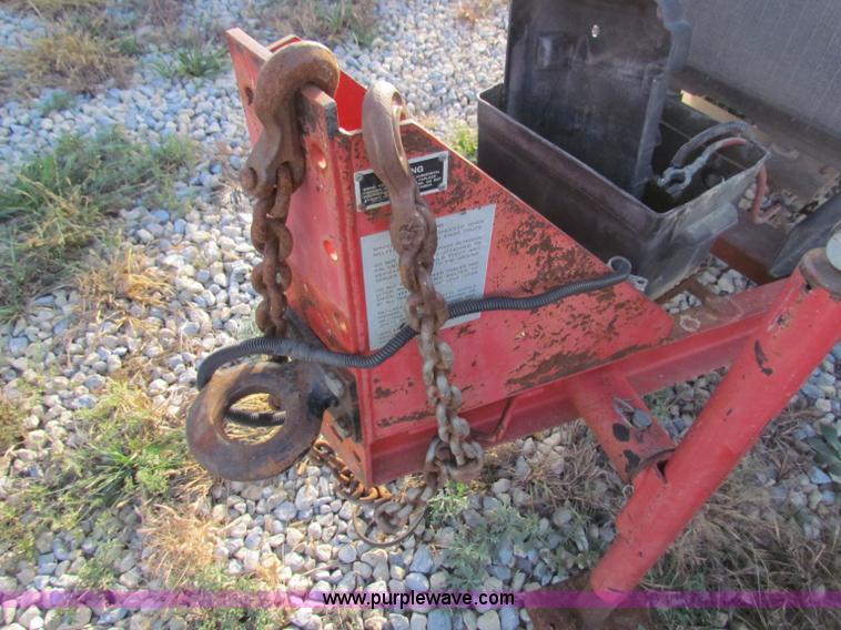 image for item E8158 1997 Craft Co E-Z Pour 200D crack seal machine