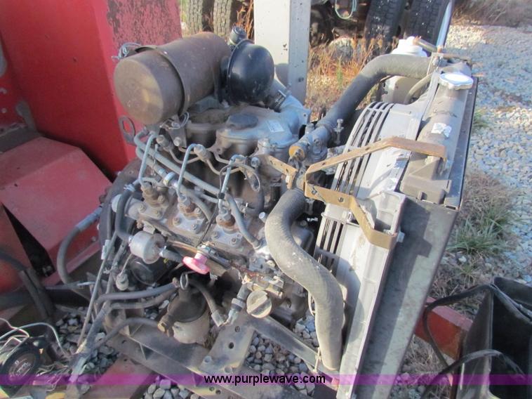 image for item E8158 1997 Craft Co E-Z Pour 200D crack seal machine