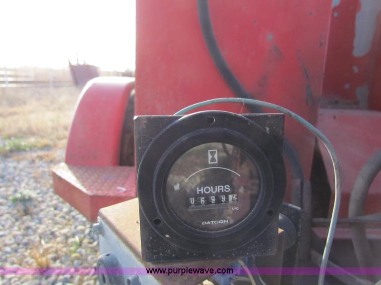 image for item E8158 1997 Craft Co E-Z Pour 200D crack seal machine