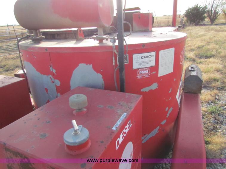 image for item E8158 1997 Craft Co E-Z Pour 200D crack seal machine