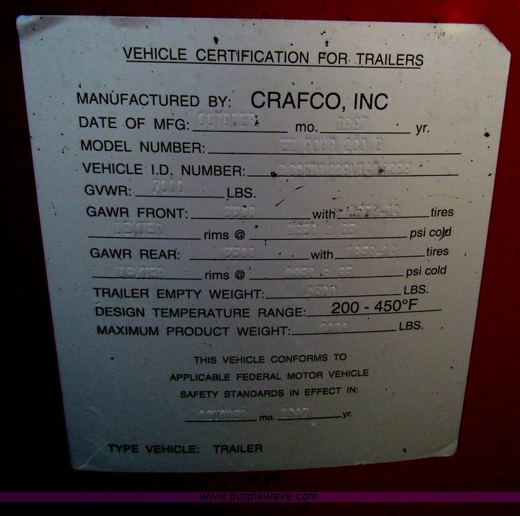 image for item E8158 1997 Craft Co E-Z Pour 200D crack seal machine