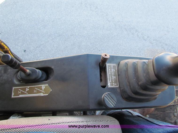 image for item E8168 1998 Caterpillar M318 mobile excavator