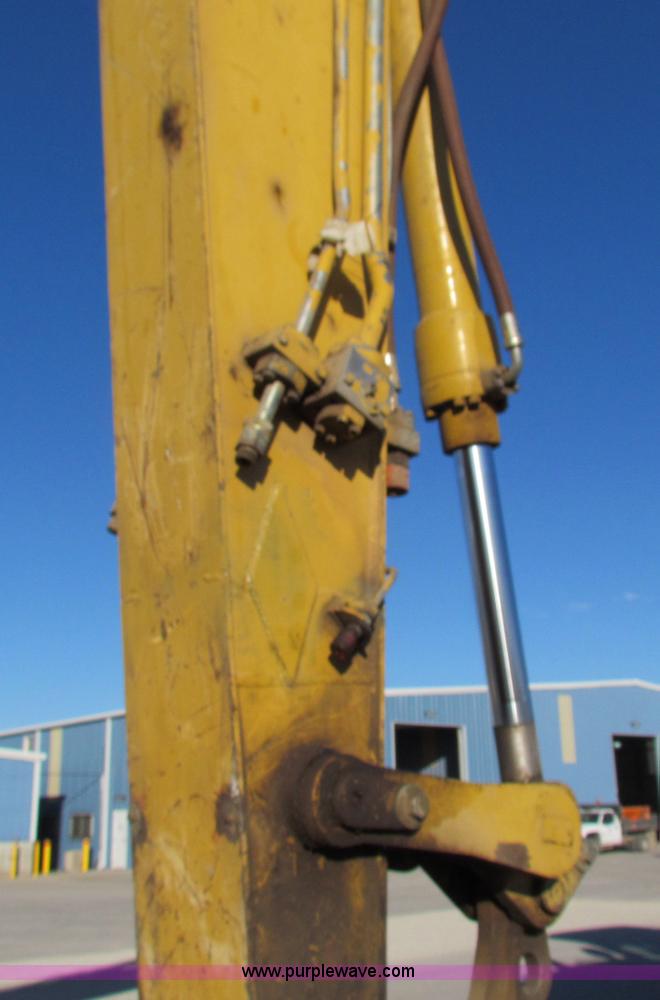 image for item E8168 1998 Caterpillar M318 mobile excavator