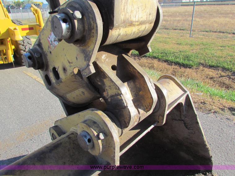 image for item E8168 1998 Caterpillar M318 mobile excavator