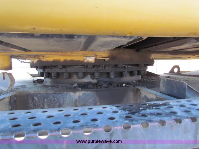 image for item E8168 1998 Caterpillar M318 mobile excavator