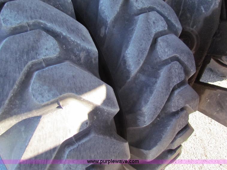 image for item E8168 1998 Caterpillar M318 mobile excavator