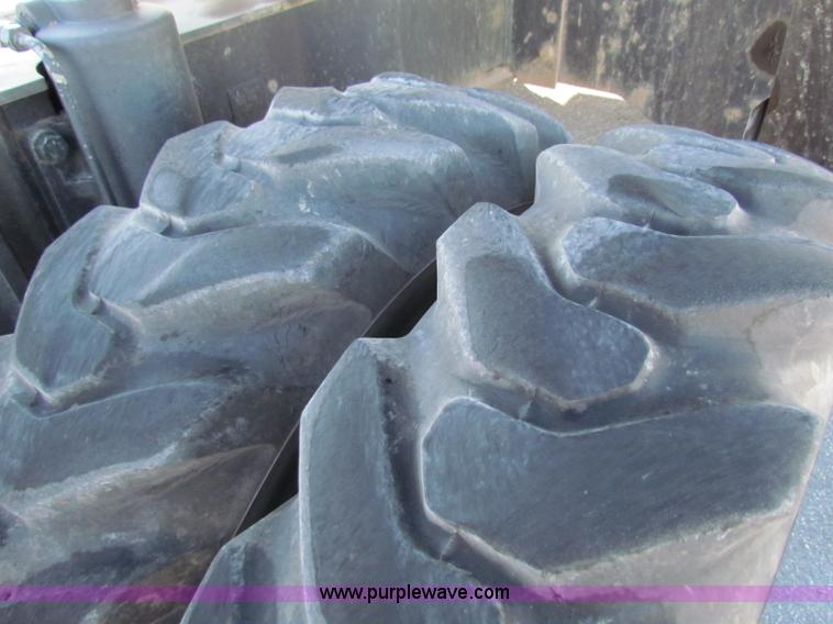 image for item E8168 1998 Caterpillar M318 mobile excavator