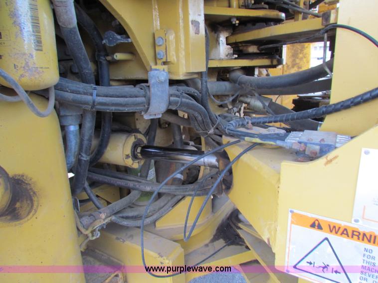 image for item E8169 1999 Caterpillar 950G wheel loader