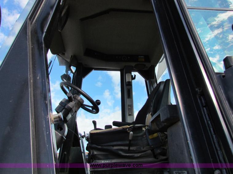 image for item E8169 1999 Caterpillar 950G wheel loader