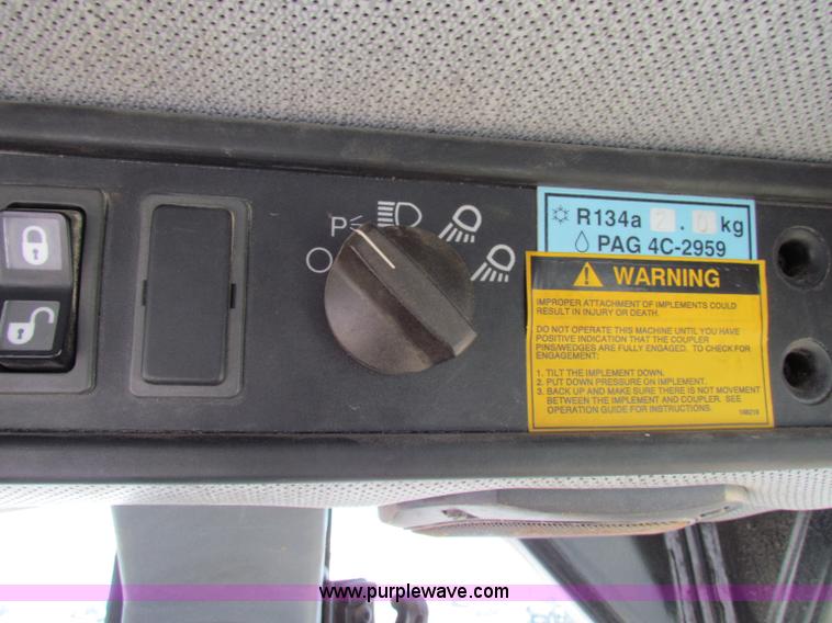 image for item E8169 1999 Caterpillar 950G wheel loader