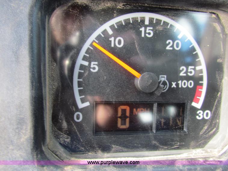 image for item E8169 1999 Caterpillar 950G wheel loader