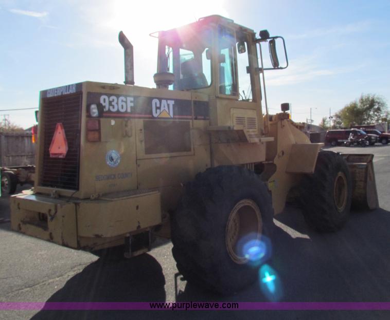 image for item E8172 1993 Caterpillar 936F articulated wheel loader