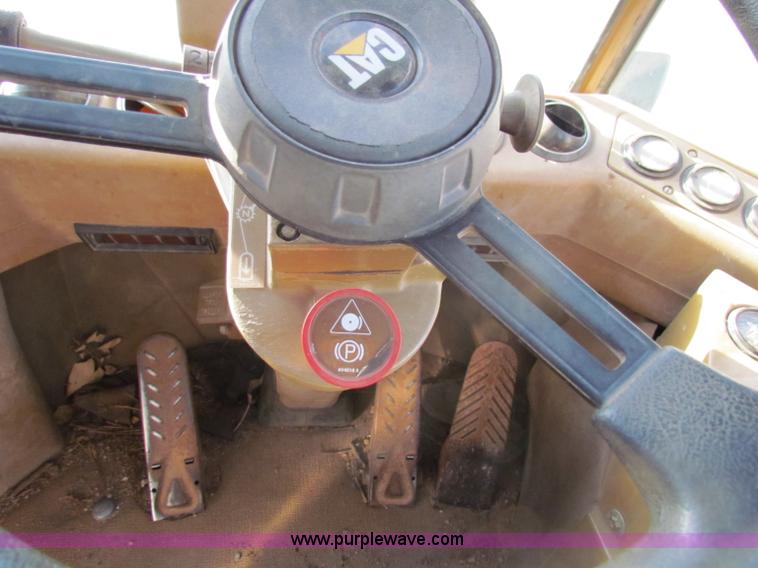 image for item E8172 1993 Caterpillar 936F articulated wheel loader