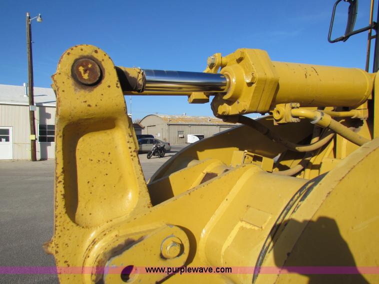 image for item E8172 1993 Caterpillar 936F articulated wheel loader
