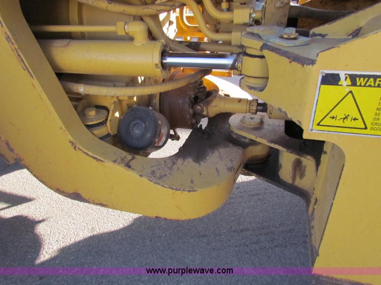image for item E8172 1993 Caterpillar 936F articulated wheel loader