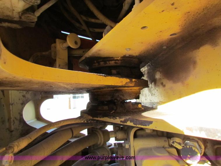 image for item E8172 1993 Caterpillar 936F articulated wheel loader