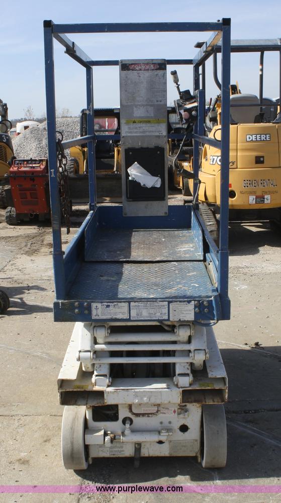 image for item F2715 1994 Skyjack M3015 electric scissor lift