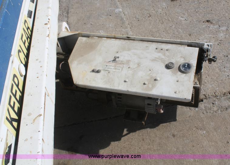 image for item F2715 1994 Skyjack M3015 electric scissor lift