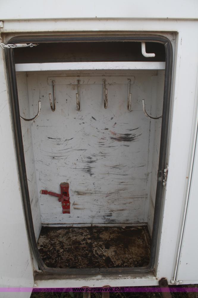 image for item F2738 2001 International 4700 digger derrick truck