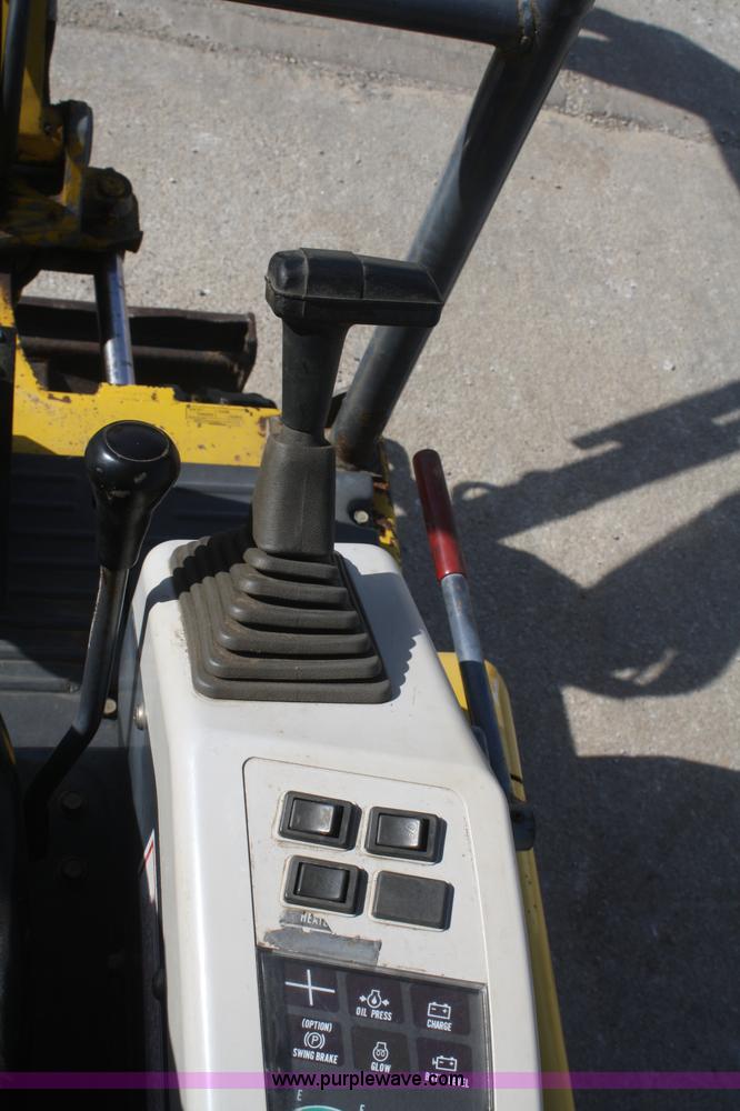 image for item F2741 IHI TX15 mini excavator