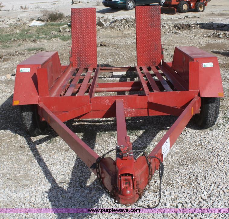 image for item F2743 1993 JFW double axle skid steer trailer