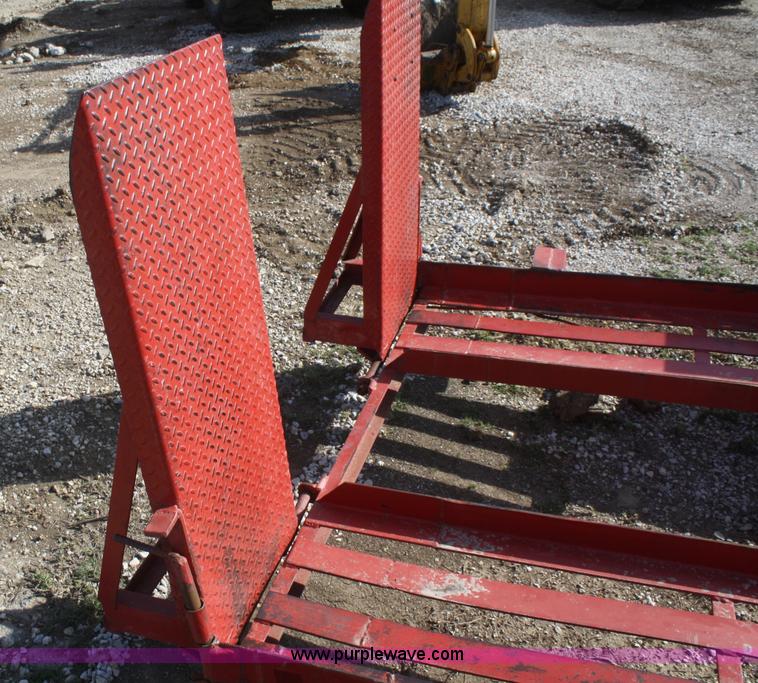 image for item F2743 1993 JFW double axle skid steer trailer