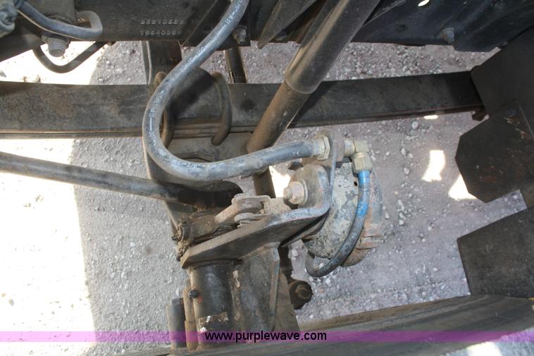 image for item F2745 1991 Chevrolet Kodiak flatbed truck