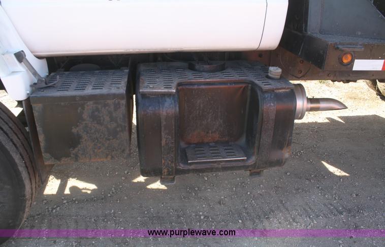 image for item F2745 1991 Chevrolet Kodiak flatbed truck