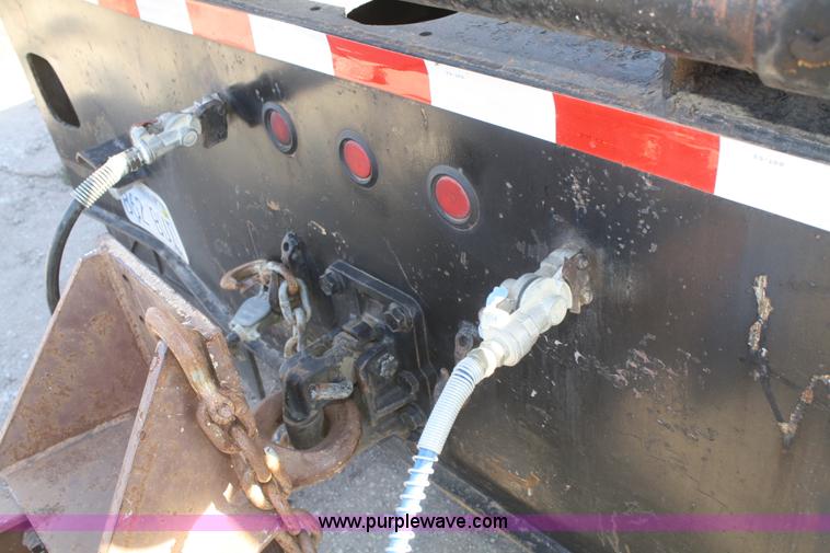 image for item F2745 1991 Chevrolet Kodiak flatbed truck