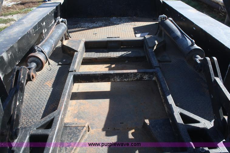 image for item F2745 1991 Chevrolet Kodiak flatbed truck