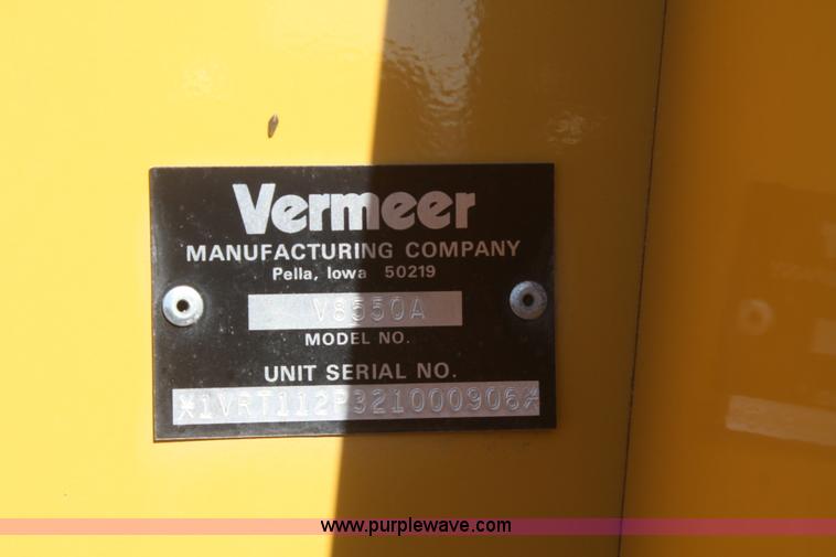 image for item F2747 Vermeer V8550A cable plow