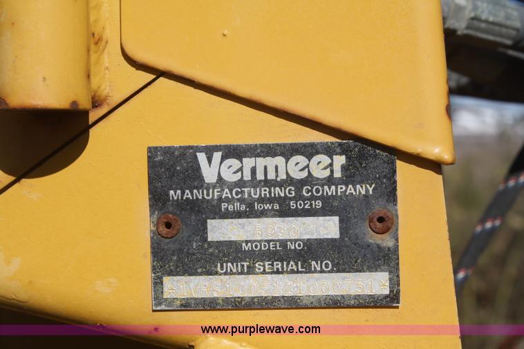 image for item F2747 Vermeer V8550A cable plow