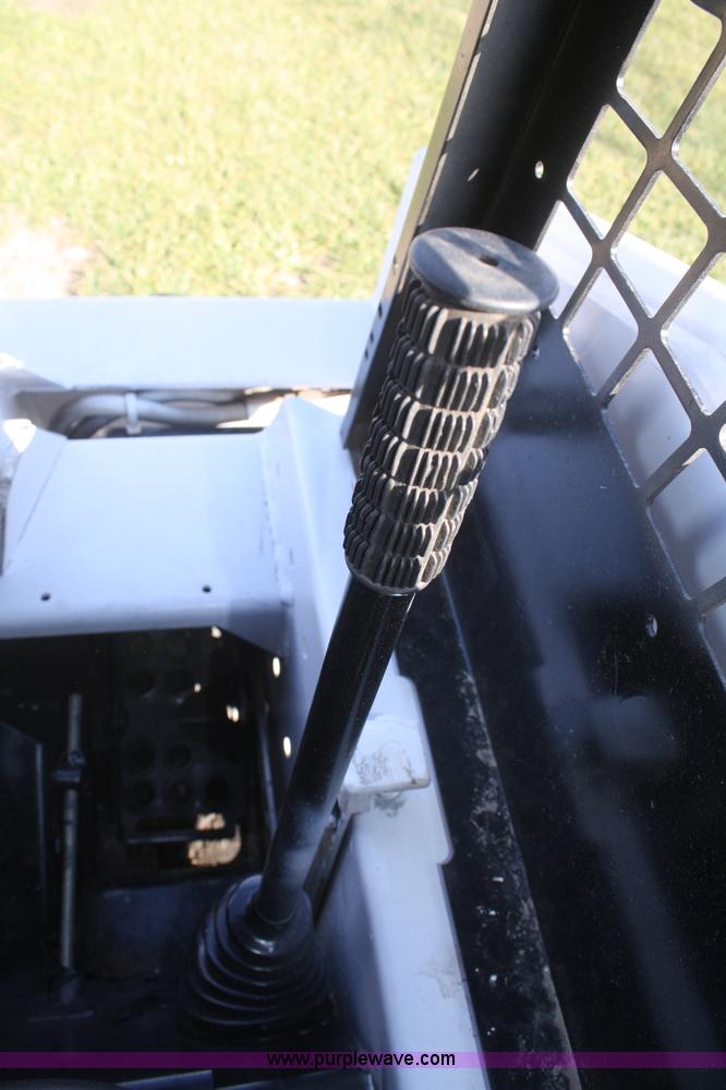 image for item F2757 1992 Bobcat 743B skid steer