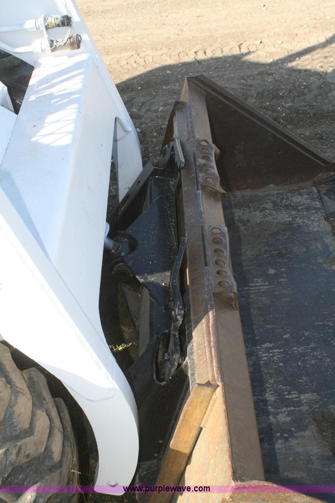 image for item F2757 1992 Bobcat 743B skid steer