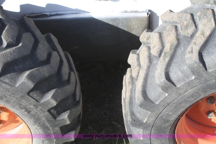 image for item F2757 1992 Bobcat 743B skid steer