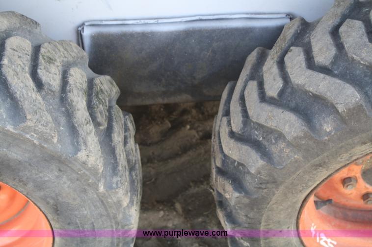 image for item F2757 1992 Bobcat 743B skid steer