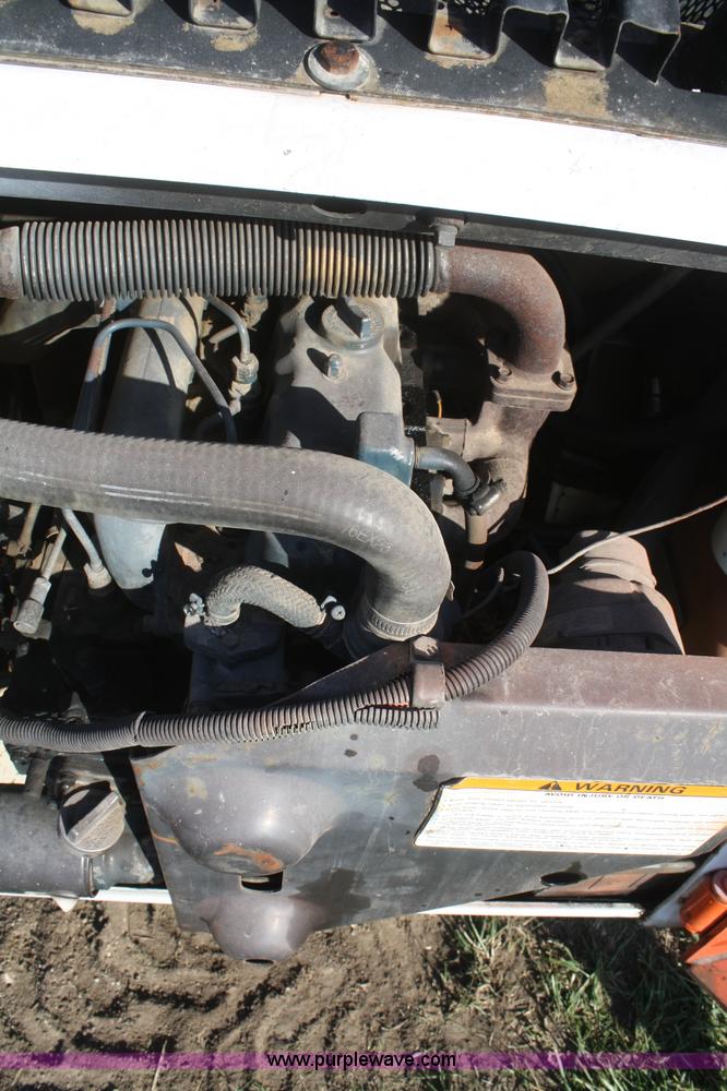 image for item F2757 1992 Bobcat 743B skid steer