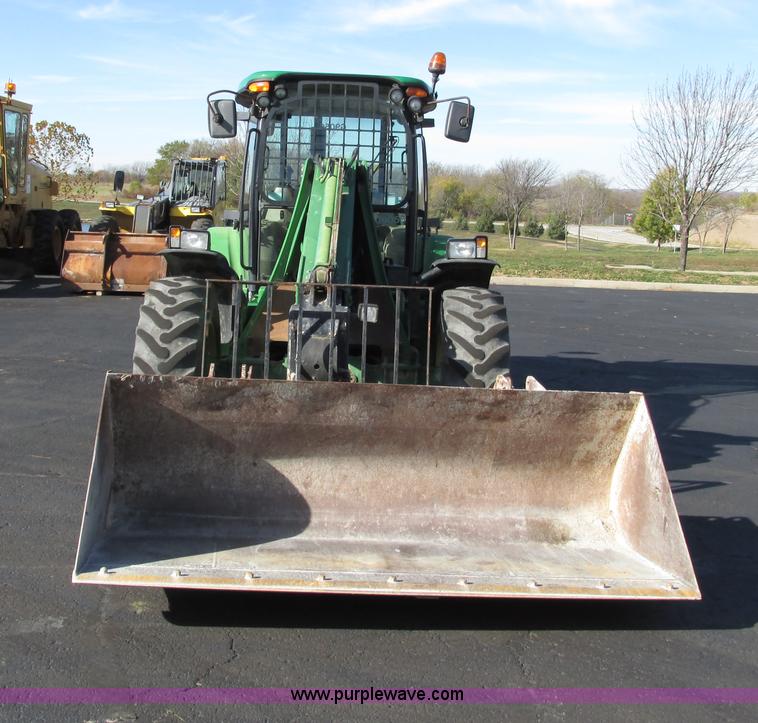 image for item F4013 2004 John Deere 3800  articulated telehandler